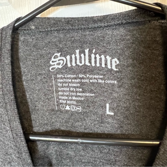 Sublime Long beach CA Grey Band Graphic Tshirt Festival - Picture 4 of 4